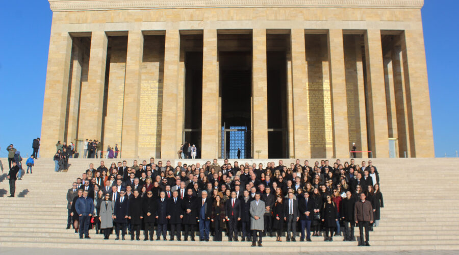 Hepiyi Sigorta, Cumhuriyetin 100. Yılında Anıtkabir’i Ziyaret Etti