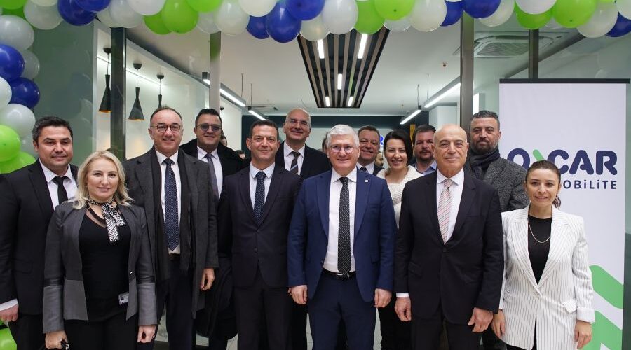 QCAR Mobilite’nin ilk mağazası Nef 22 Ataköy’de açıldı