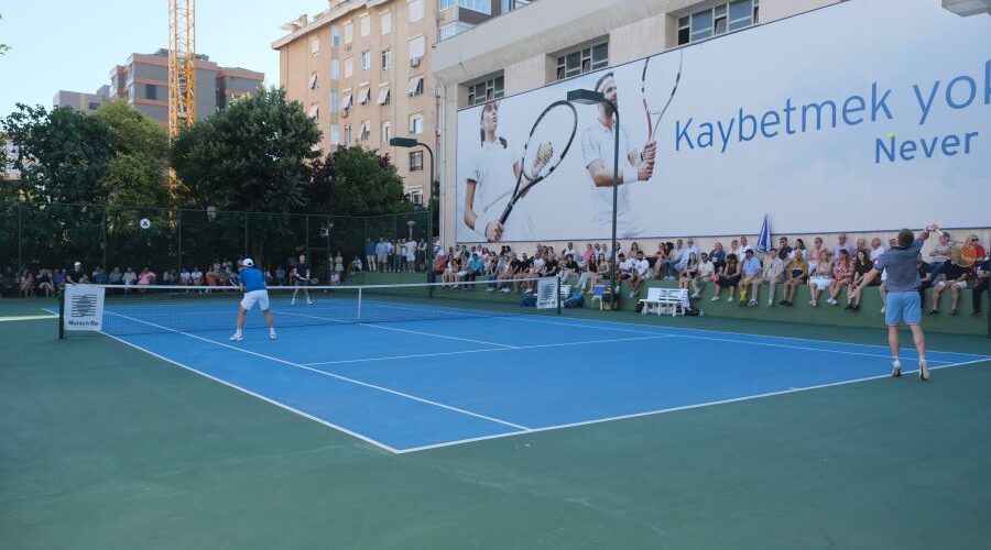 36. Milli Re Uluslararası Sigortacılar Tenis Turnuvası’nın şampiyonları belli oldu