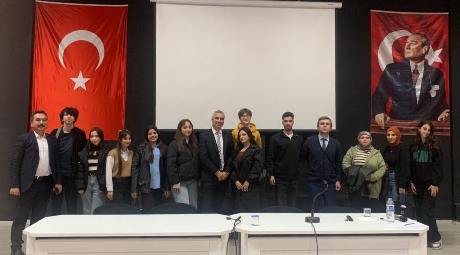 Hepiyi Sigorta Genel Müdürü Şenol Ortaç, Üniversiteli Gençlerle Bir Araya Geldi!