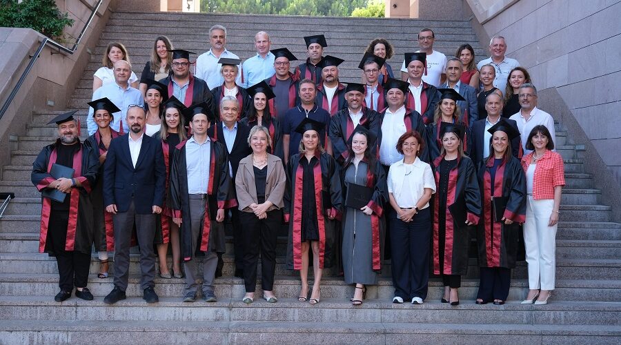 Anadolu Sigorta Liderleri, Koç Üniversitesi Yönetici Geliştirme Programı’ndan Mezun Oldu 
