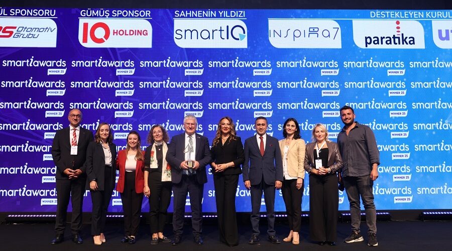 Yılın Ekibine Smart-i Awards 2025’ten Altın ödül 