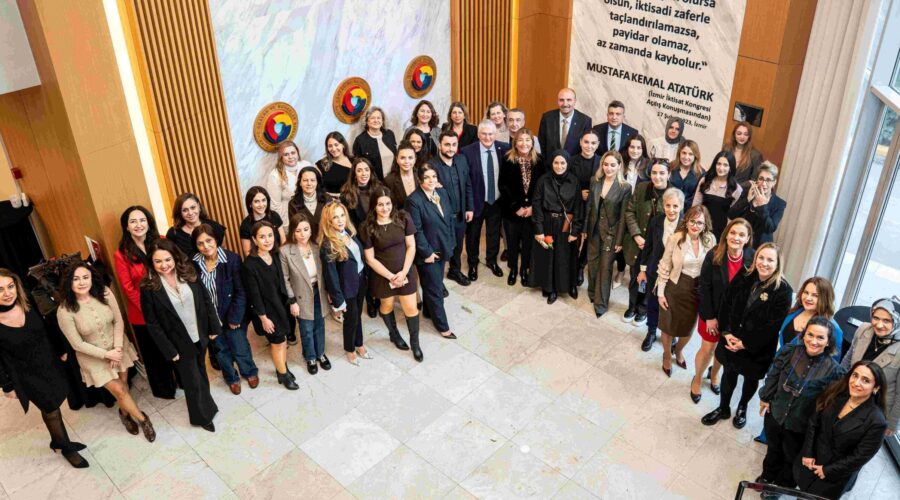 100 Kadın Sigorta Profesyoneli KASIDER Yıl Dönümünde Bir Araya Geldi
